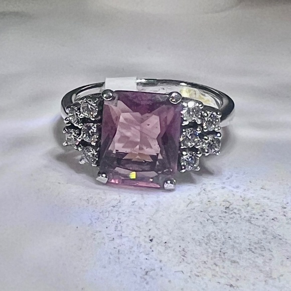 Ring Bomb Party Ring, NWOT, size 7 - Picture 4 of 6